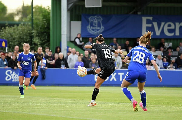 Caitlin Foord Scores First Goal: Arsenal Secures Victory Over Everton in FA Women's Super League