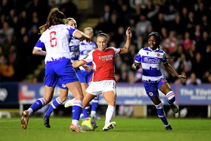 Framed Print : Caitlin Foord Scores First Goal for Arsenal in Reading vs Arsenal FA Women's League Cup Match