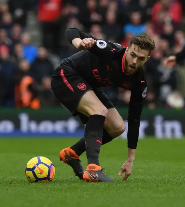 Framed Print : Calum Chambers: In Action for Arsenal Against Brighton & Hove Albion, Premier League 2017-18