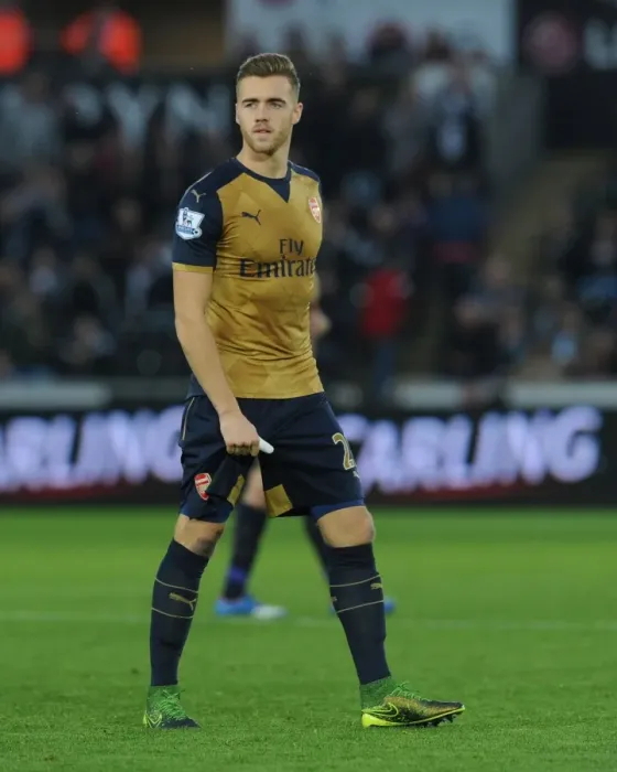 Framed Print : Calum Chambers in Action: Arsenal vs Swansea City, 2015-16 Premier League Framed Print : Calum Chambers in Action: Arsenal vs Swansea City, 2015-16 Premier League