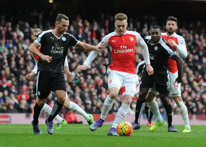 Framed Print : Calum Chambers Outsmarts Christian Fuchs: Arsenal's Premier League Triumph Framed Print : Calum Chambers Outsmarts Christian Fuchs: Arsenal's Premier League Triumph