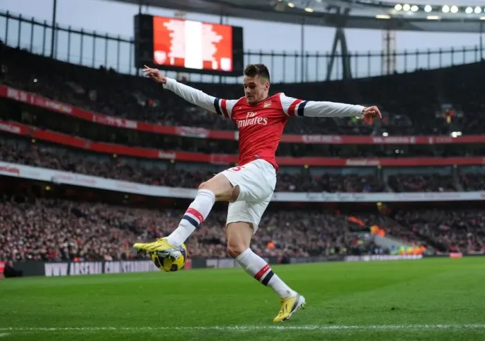 Framed Print : Carl Jenkinson in Action: Arsenal vs. Aston Villa, Premier League 2012-13 Framed Print : Carl Jenkinson in Action: Arsenal vs. Aston Villa, Premier League 2012-13