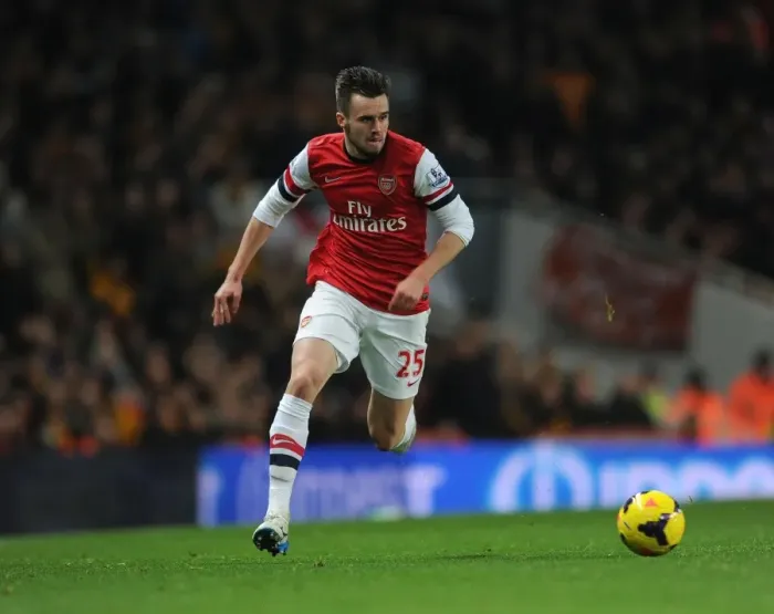 Framed Print : Carl Jenkinson in Action: Arsenal vs. Hull City (2013-14)