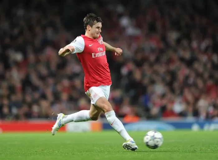 Framed Print : Carl Jenkinson in Action: Arsenal vs Marseille, UEFA Champions League 2011-12