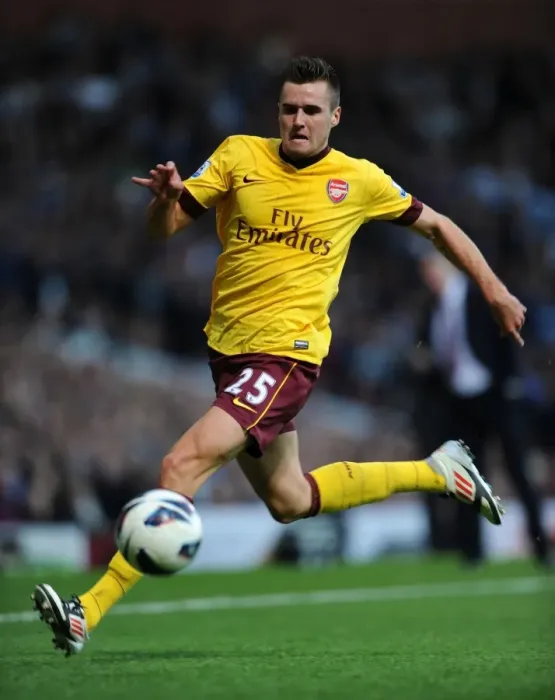Framed Print : Carl Jenkinson in Action: West Ham United vs. Arsenal, Premier League 2012-13