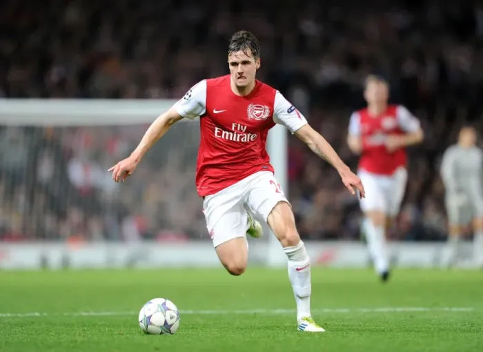 Framed Print : Carl Jenkinson (Arsenal). Arsenal 0: 0 Marseille. UEFA Champions League
