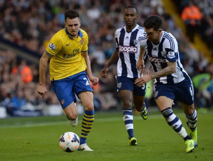 Framed Print : Carl Jenkinson (Arsenal) Liam Ridgewell (WBA). West Bromwich Albion 1: 1 Arsenal Framed Print : Carl Jenkinson (Arsenal) Liam Ridgewell (WBA). West Bromwich Albion 1: 1 Arsenal