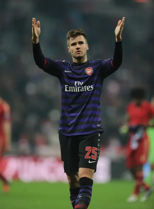 Framed Print : Carl Jenkinson Salutes Arsenal Fans: Bayern Munich vs Arsenal, UEFA Champions League 2013 Framed Print : Carl Jenkinson Salutes Arsenal Fans: Bayern Munich vs Arsenal, UEFA Champions League 2013