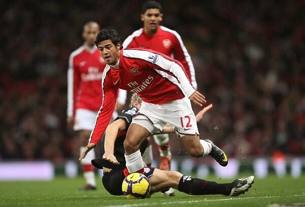 Carlos Vela (Arsenal) Liam Lawrence (Stoke City). Arsenal 2: 0 Stoke City