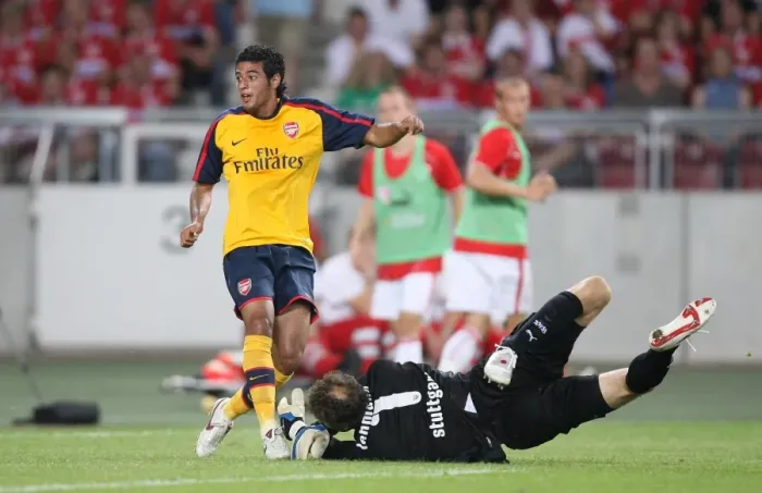Framed Print : Carlos Vela (Arsenal) scores a goal past Jens Lehmann (Stuttgart) Framed Print : Carlos Vela (Arsenal) scores a goal past Jens Lehmann (Stuttgart)