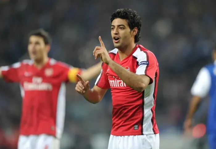 Framed Print : Carlos Vela Sparks Arsenal's UEFA Champions League Battle against FC Porto: 1st Leg