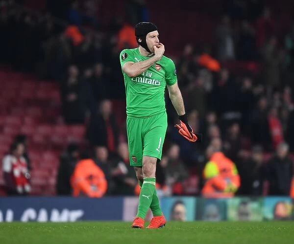 Cech's Reaction: Arsenal's Europa League Battle Against BATE Borisov