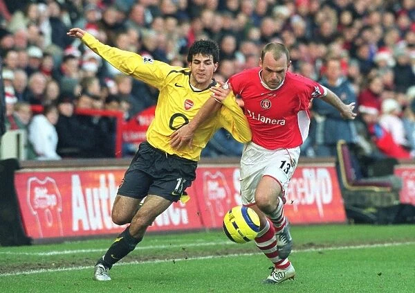 Cesc Fabregas (Arsenal) Danny Murphy (Charlton). Charlton Athletic 0:1 Arsenal