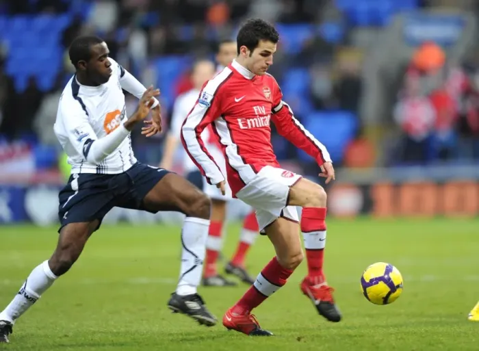 Framed Print : Cesc Fabregas (Arsenal) Fabrice Muamba (Bolton). Bolton Wanderers 0: 2 Arsenal