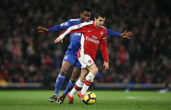 Cesc Fabregas (Arsenal) Jon Obi Mikel (Chelsea). Arsenal 0:3 Chelsea, Barclays Premier League
