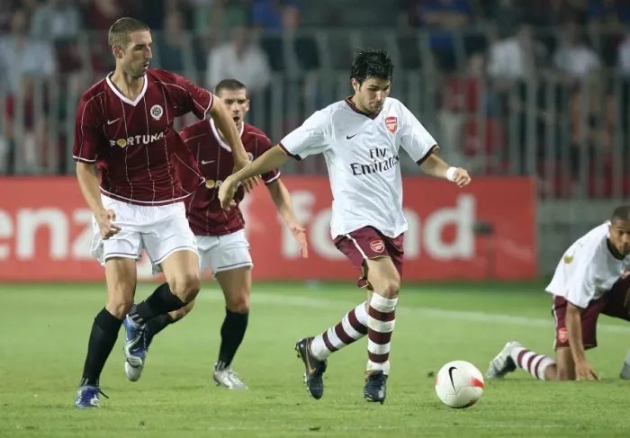 Framed Print : Cesc Fabregas (Arsenal) Libor Dosek (Sparta Prague)