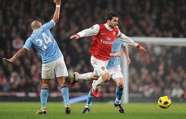 Cesc Fabregas (Arsenal) Nigel De Jong (Man City). Arsenal 0: 0 Manchester City
