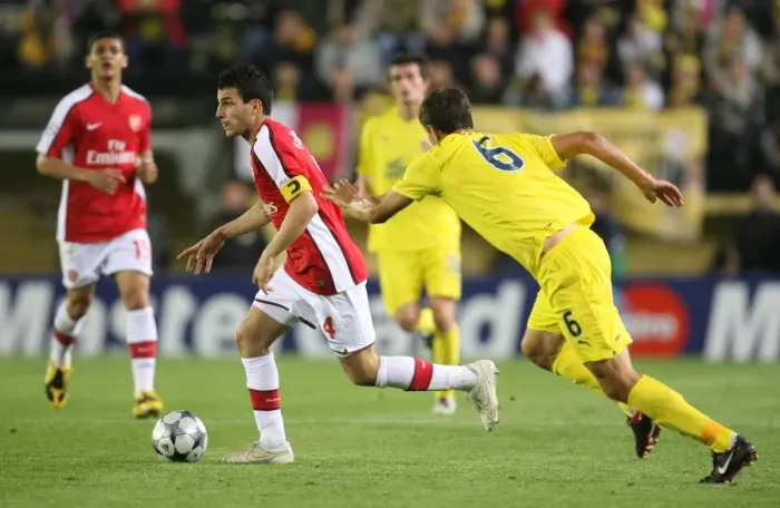 Framed Print : Cesc Fabregas (Arsenal) Sebastian Eguren (Villarreal) Framed Print : Cesc Fabregas (Arsenal) Sebastian Eguren (Villarreal)