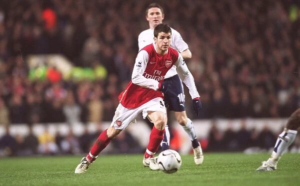 Cesc Fabregas: Battle at White Hart Lane - Arsenal vs. Tottenham Hotspur, Carling Cup Semi Final 1st Leg (2007)