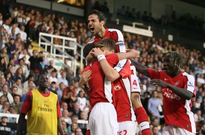 Framed Print : Cesc Fabregas Euphoric Celebration: Robin van Persie's Game-Winning Goal for Arsenal at Fulham, Barclays Premier League, 2009