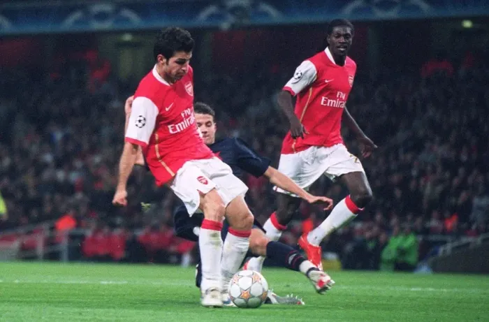 Framed Print : Cesc Fabregas scores his 2nd goal Framed Print : Cesc Fabregas scores his 2nd goal