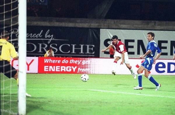 Cesc Fabregas Scores First Arsenal Goal Against Dinamo Zagreb