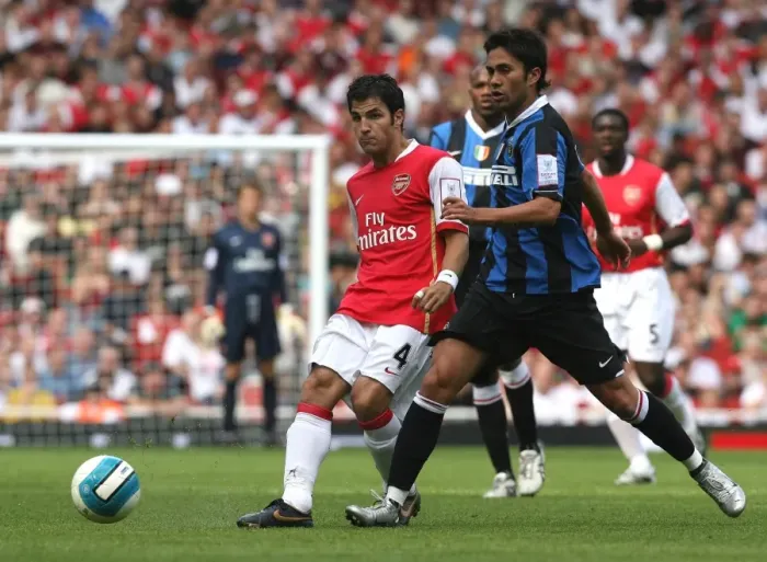 Framed Print : Cesc Fabregas vs. Luis Jimenez: Arsenal's Edge in Emirates Cup Clash, 2007 (2:1 over Inter Milan)
