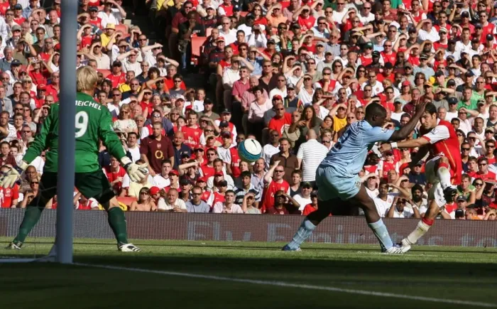 Framed Print : Cesc Fabregas's Epic Goal: Arsenal's 1-0 Victory over Manchester City, 2007