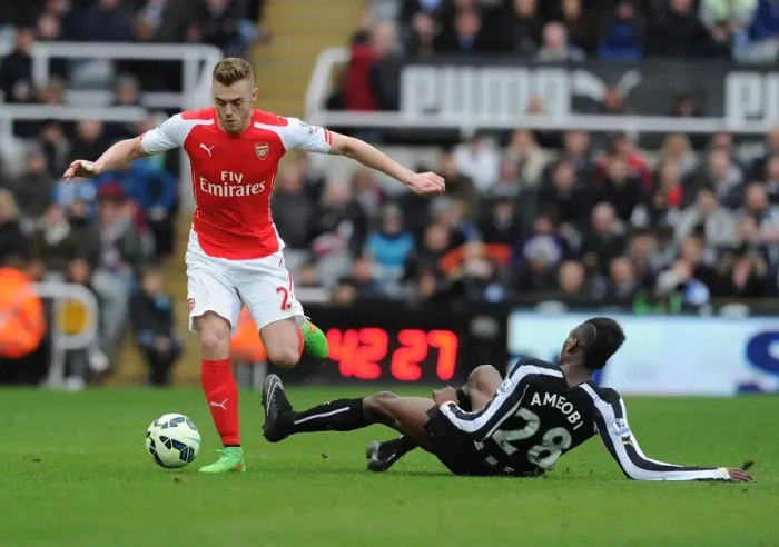 Framed Print : Chambers Breaks Past Newcastle's Ameobi: Arsenal vs Newcastle, Premier League 2014 / 15