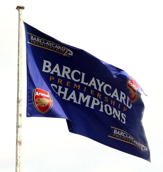 Champions flags fly above Arsenal Stadium. Arsenal 2: 1 Leicester City