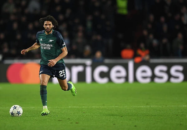 Champions League Clash: Mohamed Elneny vs PSV Eindhoven at Philips Stadion (2023-24)