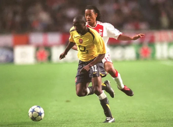 Framed Print : Champions League Showdown: Ajax vs. Arsenal (2005-06) Framed Print : Champions League Showdown: Ajax vs. Arsenal (2005-06)