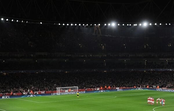 Champions League Showdown: Arsenal vs Paris Saint-Germain at Emirates Stadium