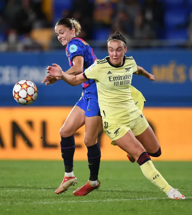 Framed Print : Champions League Showdown: Arsenal's Caitlin Foord vs. Barcelona's Maria Leon