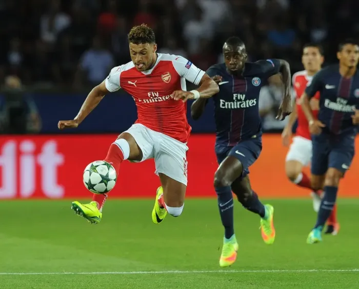 Framed Print : Champions League Showdown: Oxlade-Chamberlain's Battle at Parc des Princes - Paris Saint-Germain vs. Arsenal Framed Print : Champions League Showdown: Oxlade-Chamberlain's Battle at Parc des Princes - Paris Saint-Germain vs. Arsenal