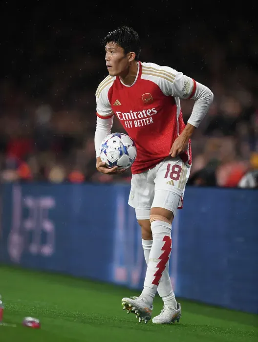 Framed Print : Champions League: Tomiyasu's Brilliant Debut - Arsenal Triumphs Over PSV Eindhoven Framed Print : Champions League: Tomiyasu's Brilliant Debut - Arsenal Triumphs Over PSV Eindhoven