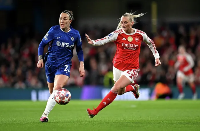 Framed Print : Chelsea FC v Arsenal FC - UEFA Women's Champions League 2025 / 26 Quarter-finals Second Leg