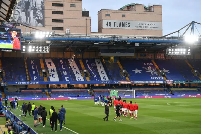 Framed Print : Chelsea vs Arsenal: Premier League Clash in Empty Stamford Bridge (2020-21)