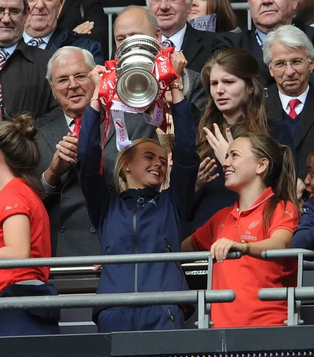 Framed Print : Chloe Kelly's Emotional FA Cup Victory: Arsenal Ladies Defeat Chelsea Ladies