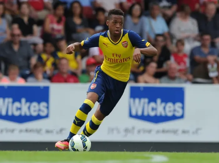 Framed Print : Chris Willock in Action: Arsenal's Pre-Season Victory over Borehamwood