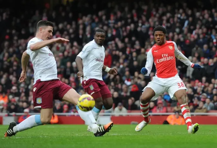 Framed Print : Chuba Akpom (Arsenal) Ciaran Clark (Villa). Arsenal 5: 0 Aston Villa. Barclays Premier League Framed Print : Chuba Akpom (Arsenal) Ciaran Clark (Villa). Arsenal 5: 0 Aston Villa. Barclays Premier League