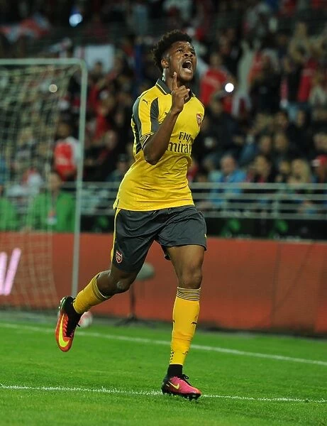 Chuba Akpom Scores for Arsenal in Pre-Season Friendly against Viking FK, Norway (2016)