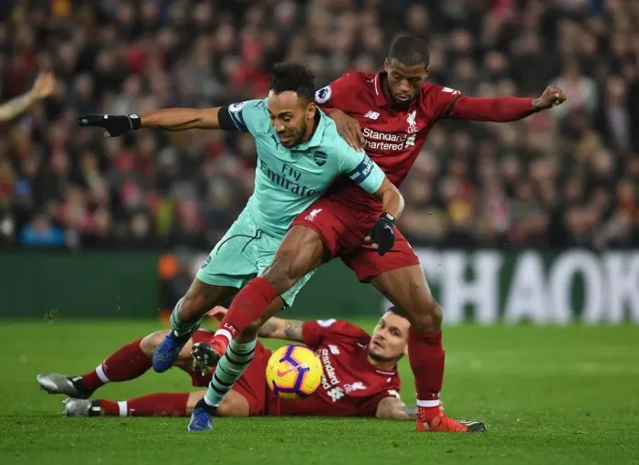 Framed Print : Clash at Anfield: Aubameyang vs. Wijnaldum - Liverpool vs. Arsenal, Premier League 2018-19 Framed Print : Clash at Anfield: Aubameyang vs. Wijnaldum - Liverpool vs. Arsenal, Premier League 2018-19