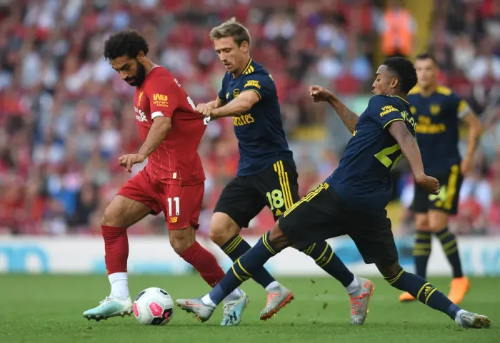 Framed Print : Clash at Anfield: Liverpool vs. Arsenal - Salah vs. Arsenal Defenders Framed Print : Clash at Anfield: Liverpool vs. Arsenal - Salah vs. Arsenal Defenders