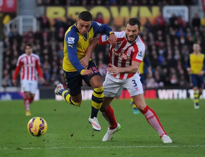 Framed Print : Clash at the Britannia: Oxlade-Chamberlain vs Pieters Framed Print : Clash at the Britannia: Oxlade-Chamberlain vs Pieters