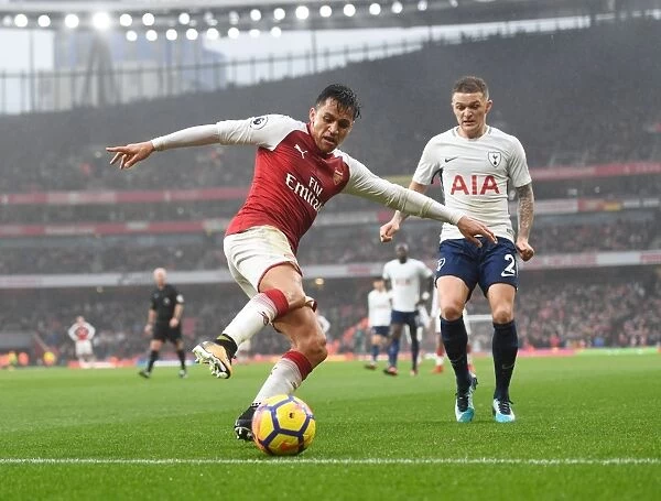 Clash of the Capital: Sanchez vs. Trippier in Arsenal vs. Tottenham Showdown