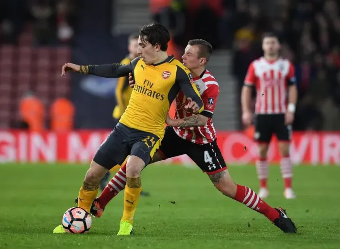 Framed Print : Clash of Champions: Hector Bellerin vs Jordy Clasie - Southampton v Arsenal, FA Cup 2017 Framed Print : Clash of Champions: Hector Bellerin vs Jordy Clasie - Southampton v Arsenal, FA Cup 2017