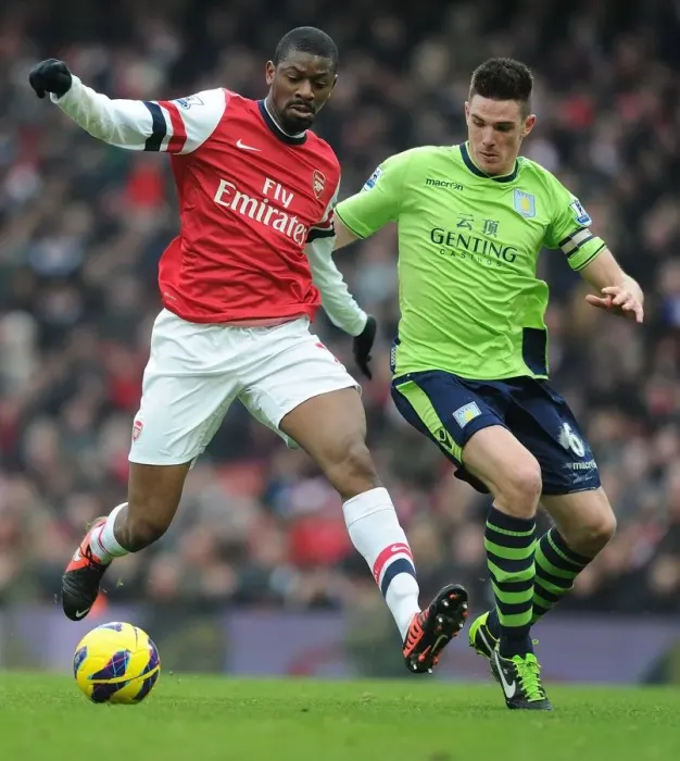 Framed Print : Clash at Emirates: Abou Diaby vs. Ciaran Clark Framed Print : Clash at Emirates: Abou Diaby vs. Ciaran Clark