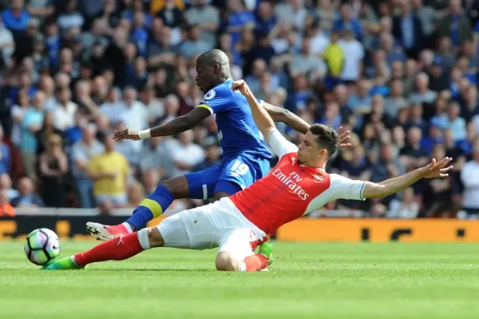 Framed Print : Clash at Emirates: Gabriel vs. Valencia, Arsenal vs. Everton, Premier League 2016-17