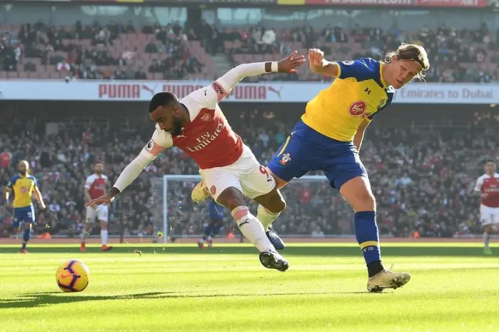 Framed Print : Clash at Emirates: Lacazette vs. Vestergaard - Arsenal vs. Southampton, Premier League